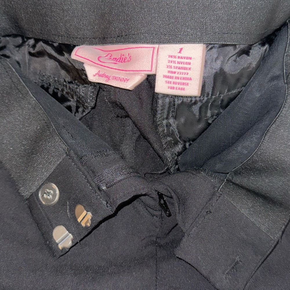 Candie’s Audrey Skinny Dress Pants Size 1